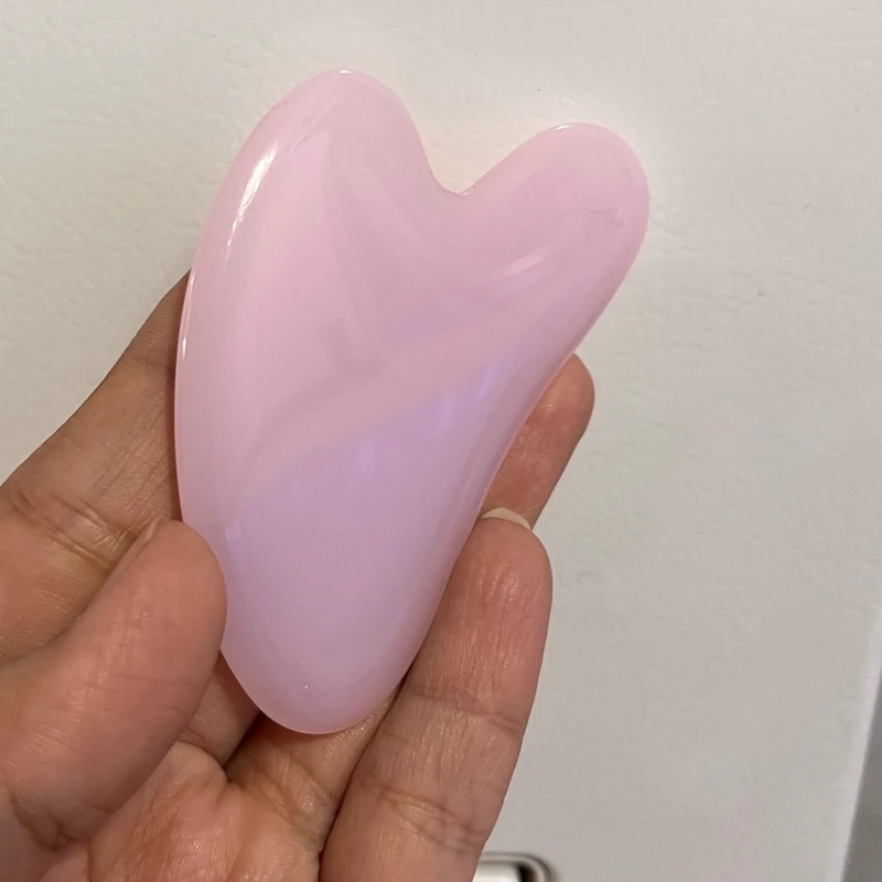 گواشا سنگ ماساژ صورت