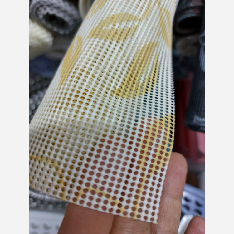 ترمز فرش و تو یخچالی رولی آنتی اسلیپ anti slip mat